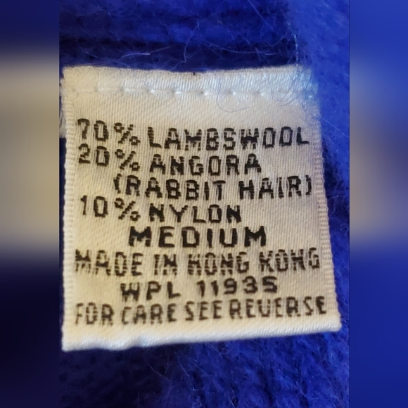 Rabbit Hair & Lambs Wool Royal Blue Knit Sweater with Pearl Buttons Size Medium - Picture 6 of 7